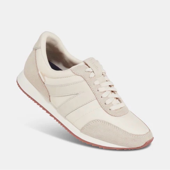 Kizik Shoes - Women's Kizik Slip on Sneakers